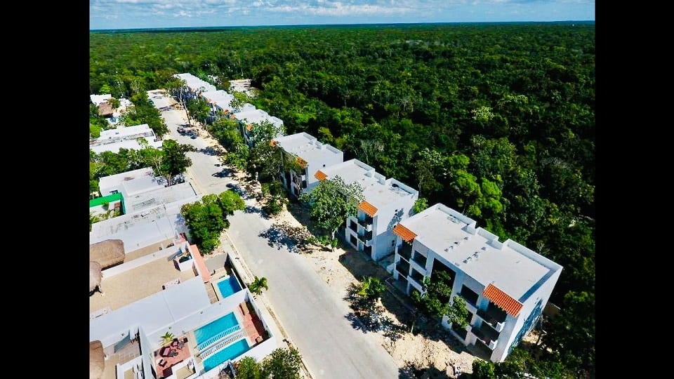 Condominium residential surrounded by jungle at Kolo Tulum