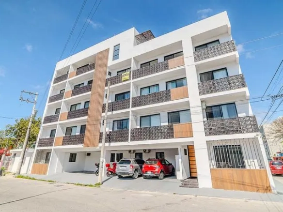 Front facade Sueño de Mar | Condos for Sale in Playa del Carmen