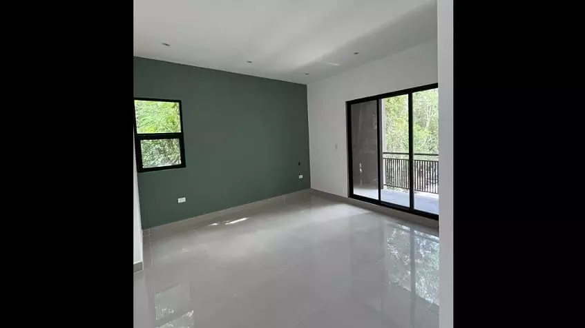 Unfurnished room with terrace at Mayakoba House