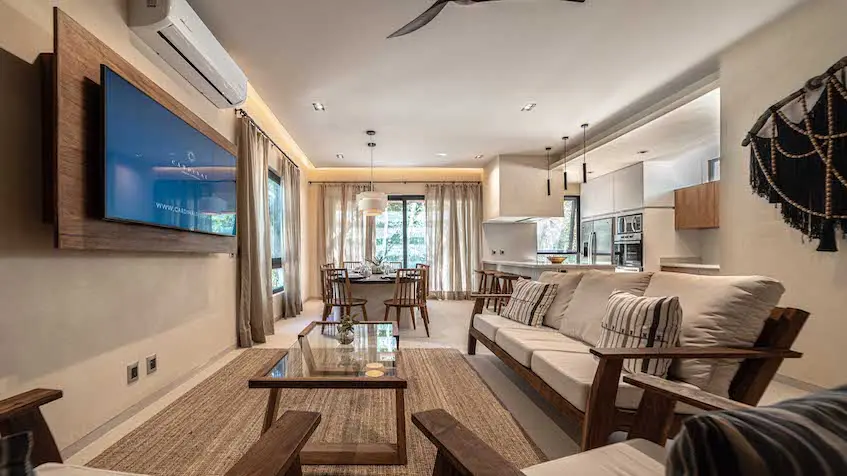 Room with Tv in Cardinal Tulum