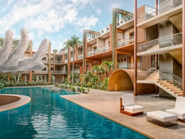 Facade with pool in Hubox Paradise Experience Cancun