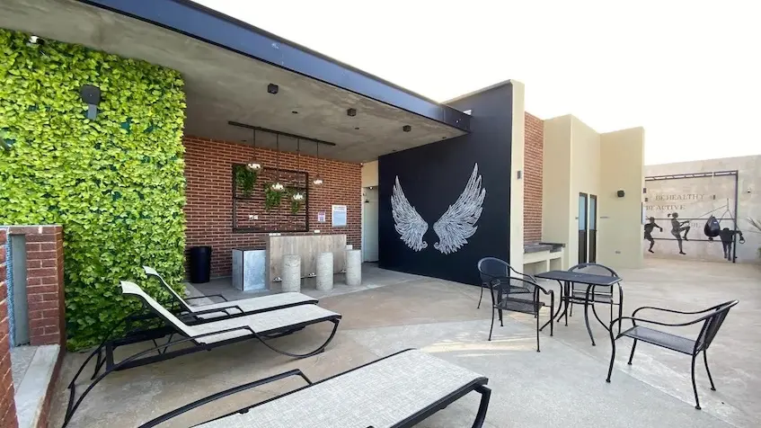 Rooftop con bar en Believe condos playa del carmen