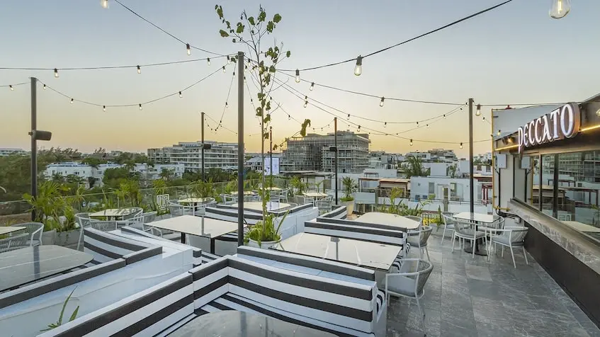 Zona Peccato IT Beach Playa del Carmen