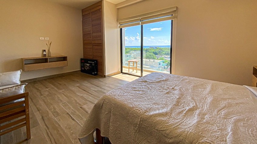 Recamara y terraza con vista en Areia Playa del Carmen