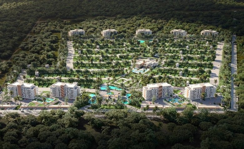 Vue aérienne des immeubles d'appartements à Lomas Aurora, Playa del Carmen