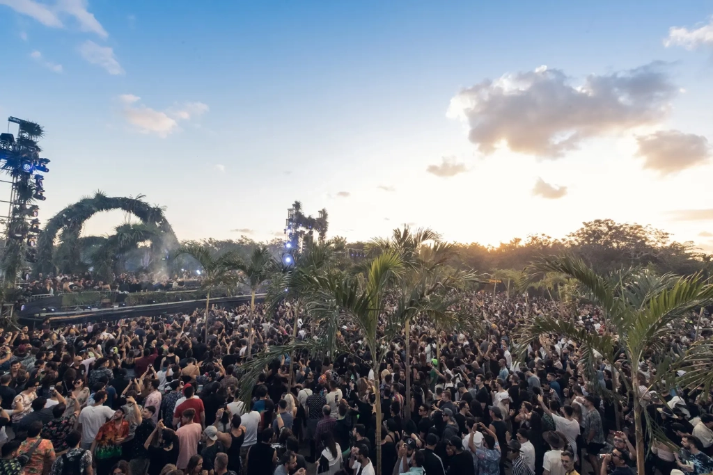 People Dancing at Tomorrowland Tulum Afterlife Festival Tulum 2025