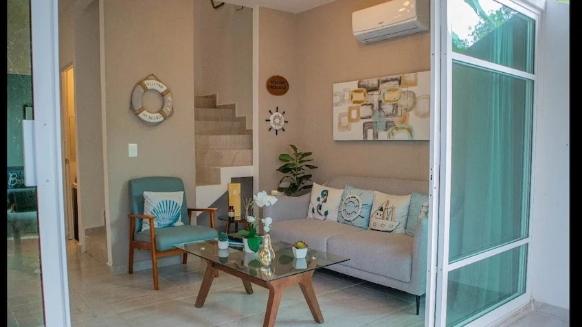 Sala con Tv en Zendala Residencial Playa del Carmen