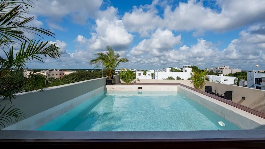 Pool roof Amanecer Condos Playa del Carmen