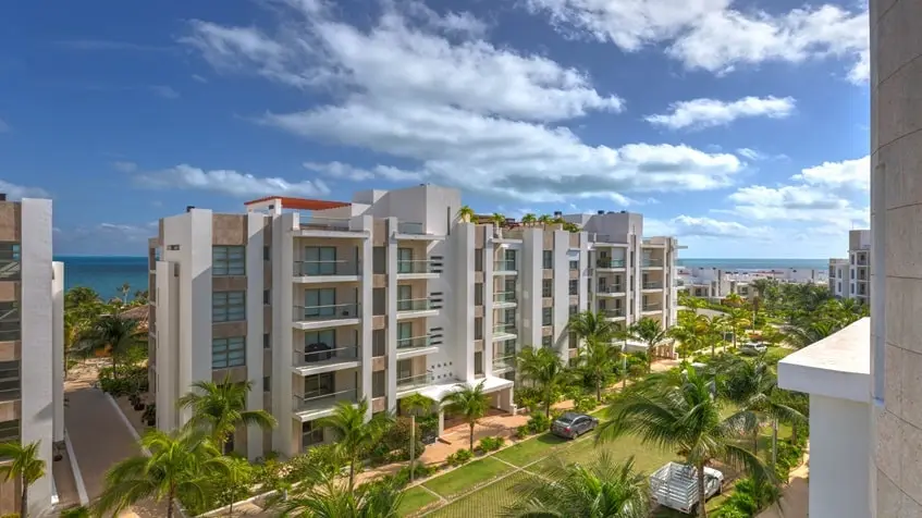 façade extérieure des résidences la amada playa mujeres