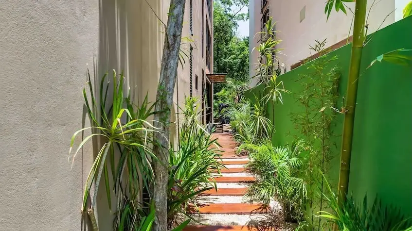 Un couloir de fontaine à Aguasanta Tulum