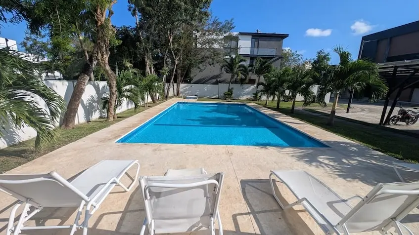 Swimming pool in Encuentro Residencial Playa del Carmen