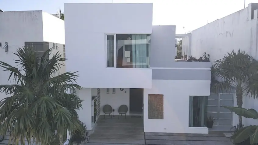 Semi-aerial front façade in Privada Sevilla Playa del Carmen