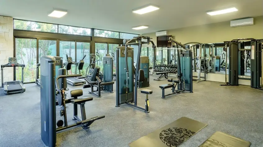 Gimnasio en Casa Arenas Valenia Playa del Carmen