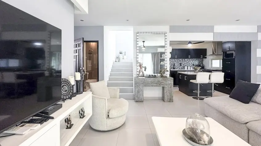 Living Room with TV in Privada Sevilla Playa del Carmen