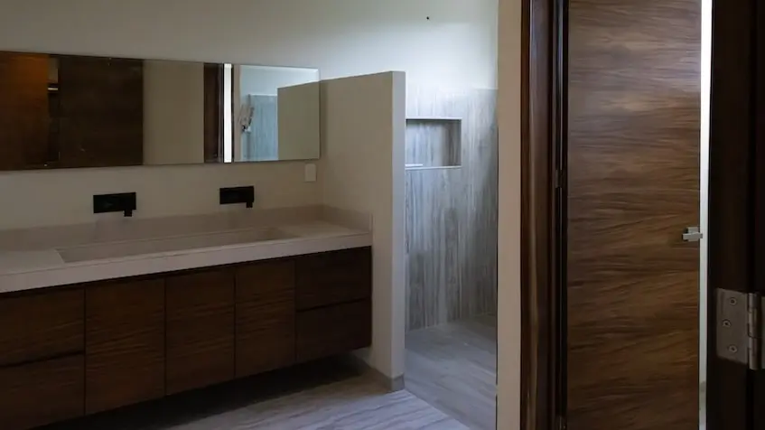 Interior de un Baño en Casa Itzamná mayakoba en Playa del Carmen