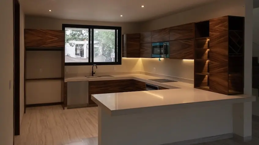 Cocina integral en Casa Itzamná mayakoba en Playa del Carmen