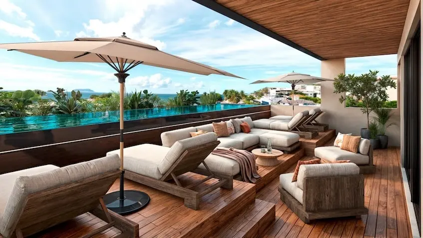 Swimming pool on the rooftop at Almenara Playa del Carmen