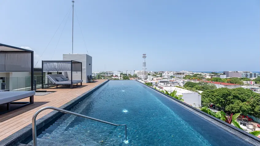 Infinity Pool Nikki Ocean Playa del Carmen
