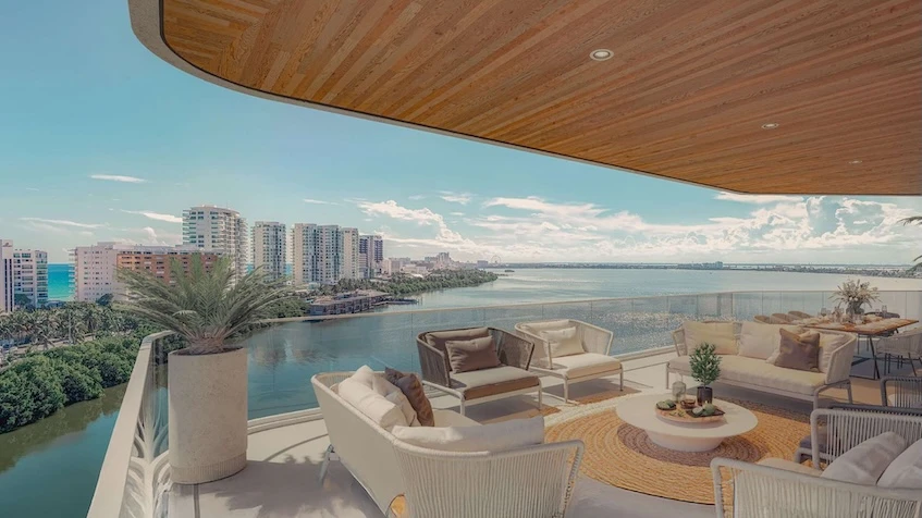 Terrace overlooking the lagoon at Azurea Marina Residential Cancun