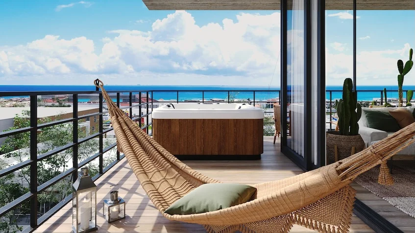 Balcon con jacuzzi en Bojo Luxury Residences Playa del Carmen
