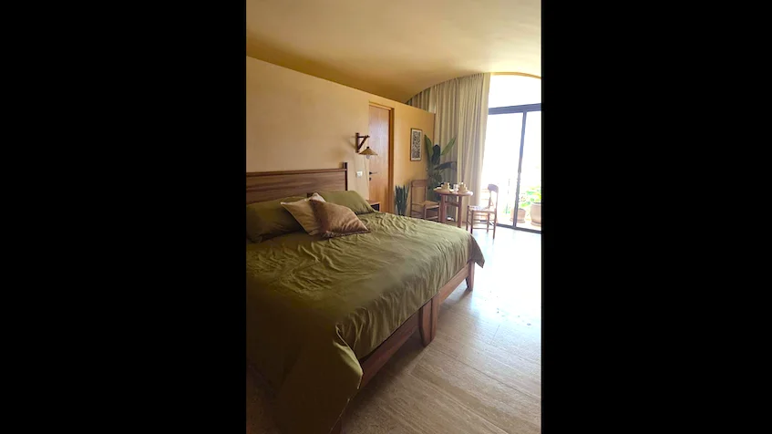 Interior of the Nalu Sanctuary bedroom in Playa del Carmen