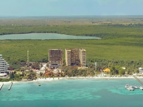 Vista aerea fachada frontal en Dhmar Costa Mujeres Cancun